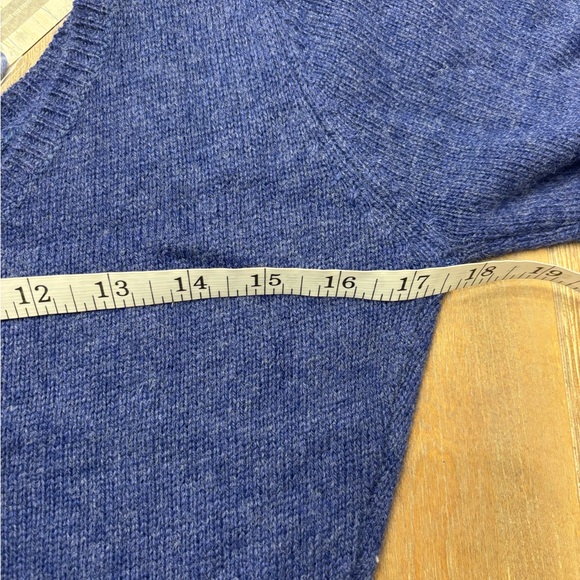 Electric Blue Scoop Neck Fitted Sweater Dress, Medium,

NWT - Picture 7 of 11